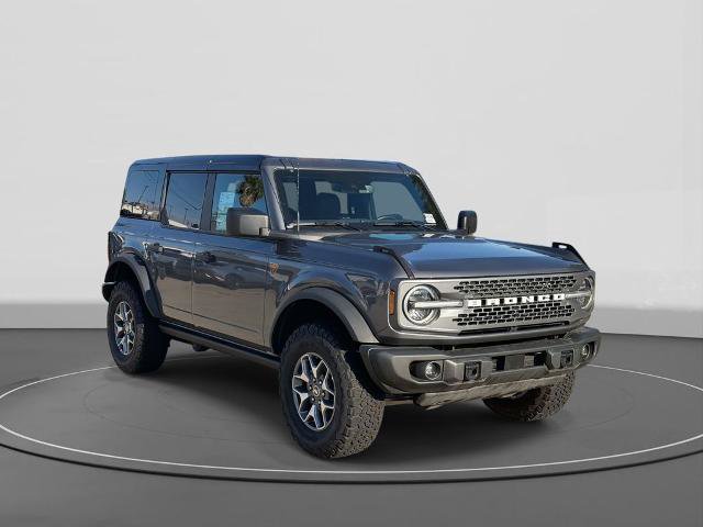 Certified 2025 Ford Bronco Badlands AWD/4WD image 4