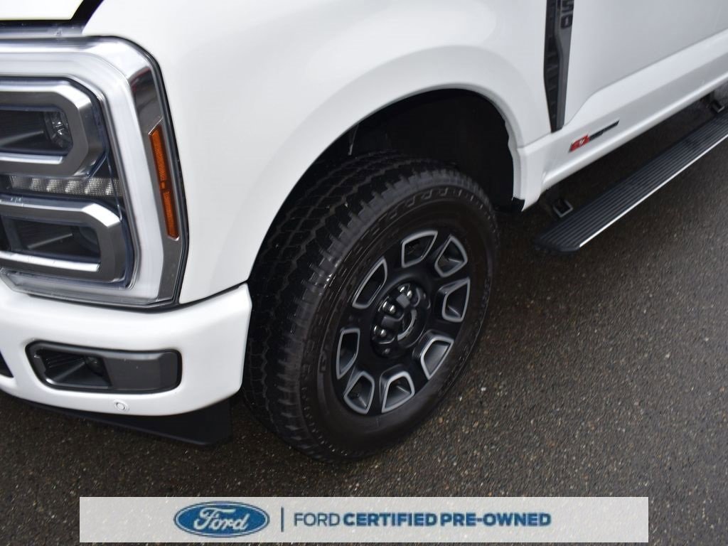Certified 2024 Ford F350 Platinum w/ FX4 Off-Road Package image 43