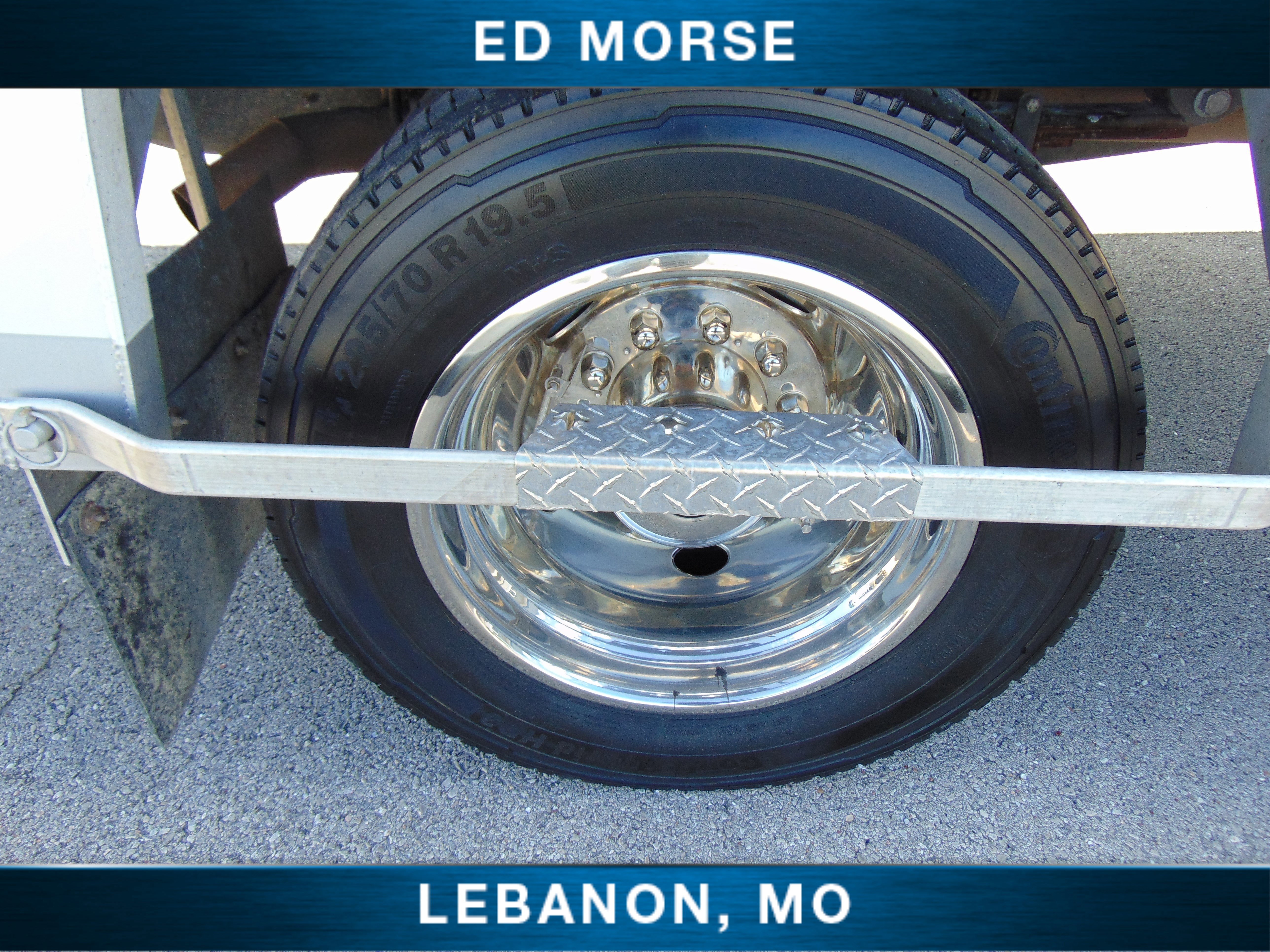 Certified 2023 Ford F550 2WD Regular Cab Super Duty image 18