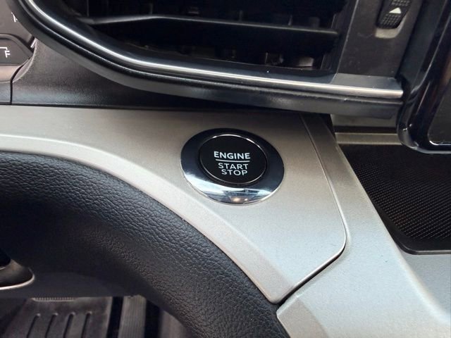 Certified 2023 Ford Explorer XLT w/ Equipment Group 202A image 28