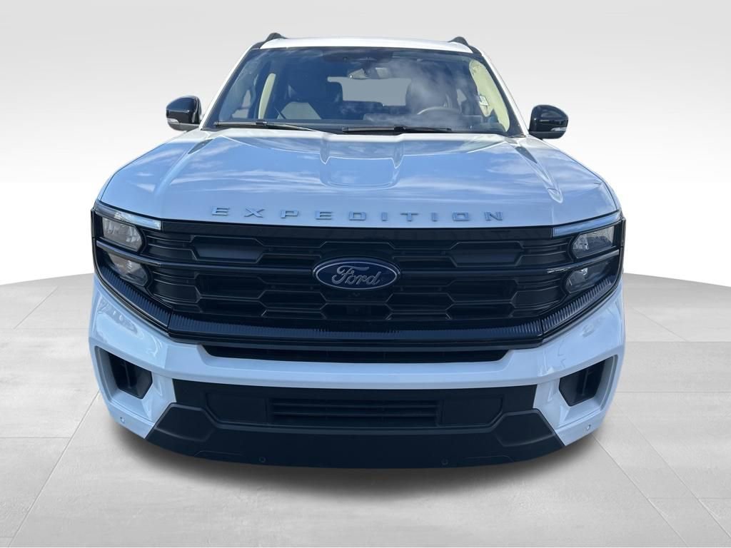 Certified 2025 Ford Expedition Active image 12