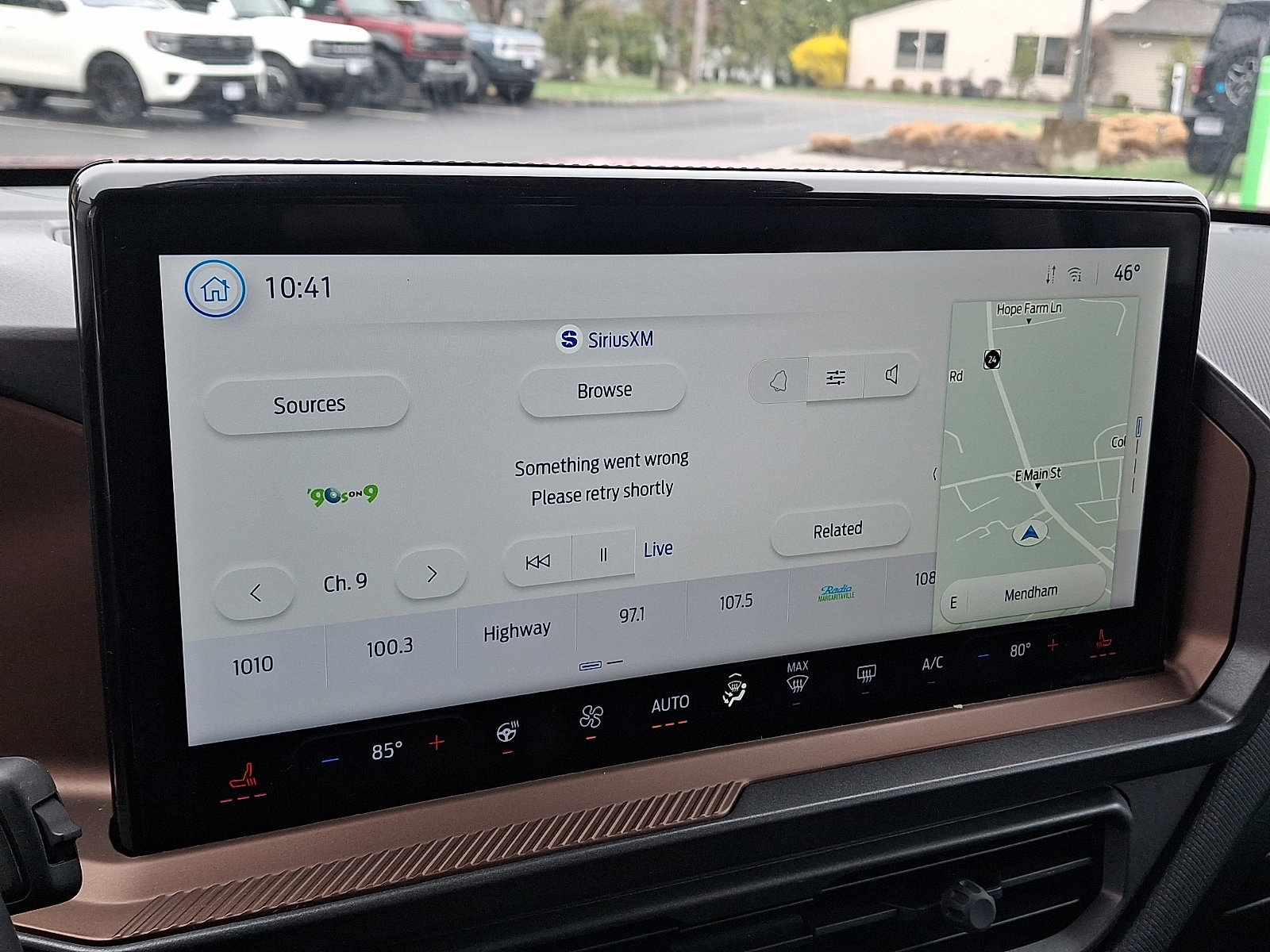 Certified 2025 Ford Bronco Sport Outer Banks w/ Outer Banks Tech Package+ AWD/4WD image 18