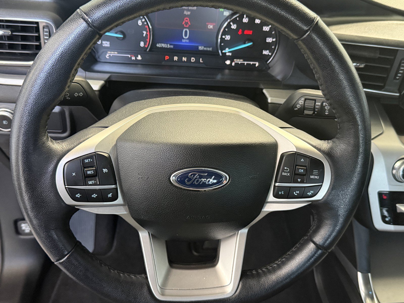 Certified 2022 Ford Explorer XLT w/ Equipment Group 202A AWD/4WD image 18
