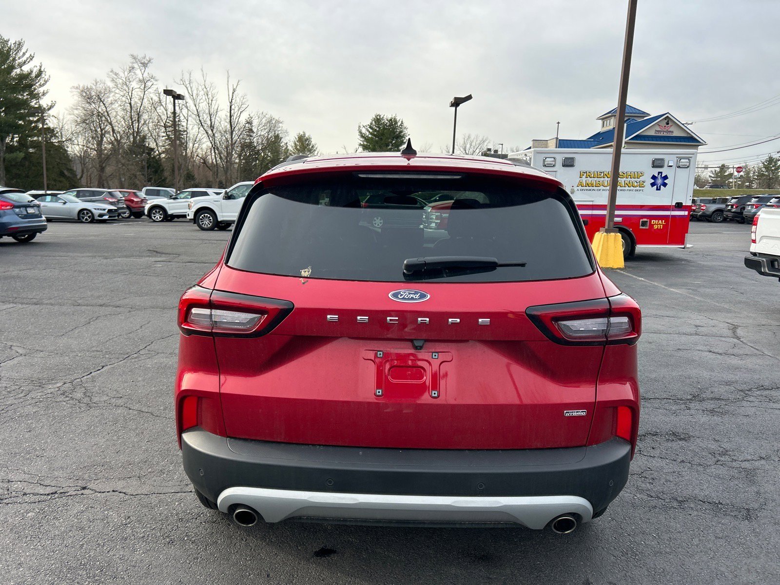 Certified 2024 Ford Escape Base image 6