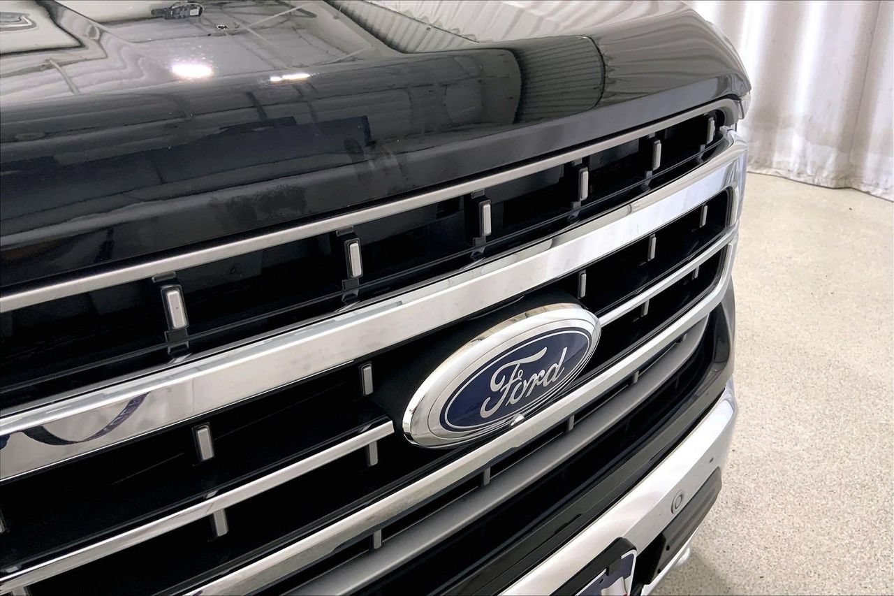 Certified 2023 Ford F150 Lariat w/ Equipment Group 502A High AWD/4WD image 30