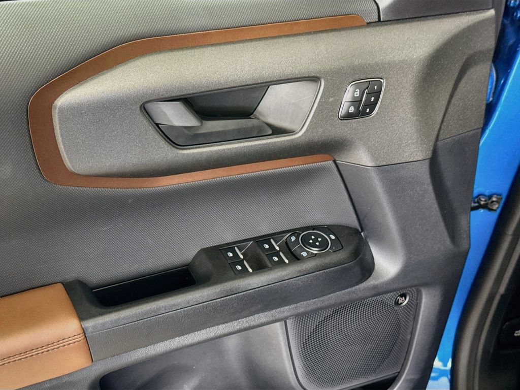 Certified 2025 Ford Bronco Sport Outer Banks w/ Outer Banks Tech Package+ AWD/4WD image 21