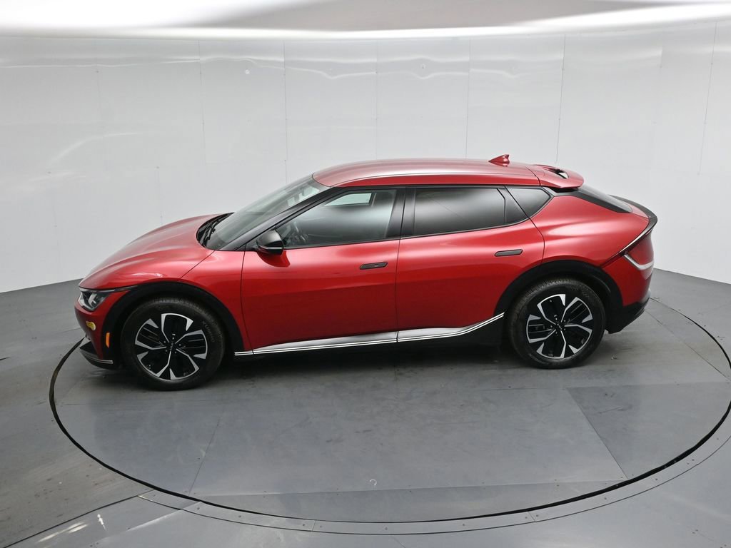Used 2022 Kia EV6 Wind image 24