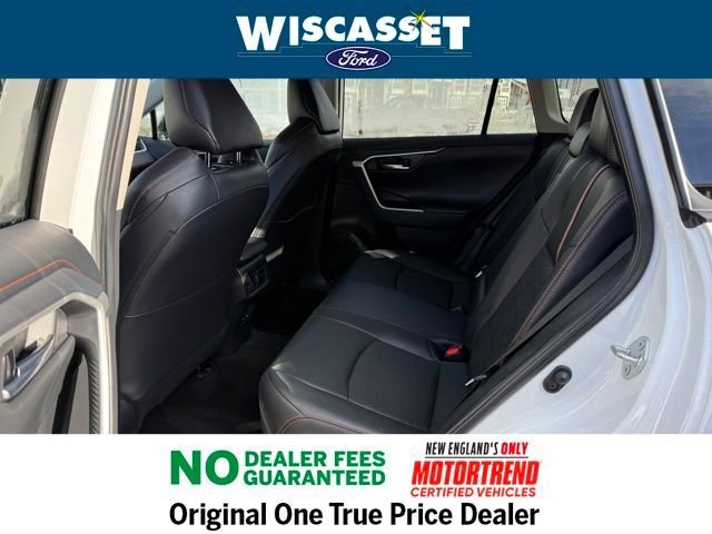 Used 2024 Toyota RAV4 Adventure image 5