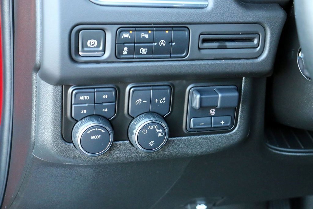 Used 2024 Chevrolet Tahoe RST w/ Luxury Package image 23