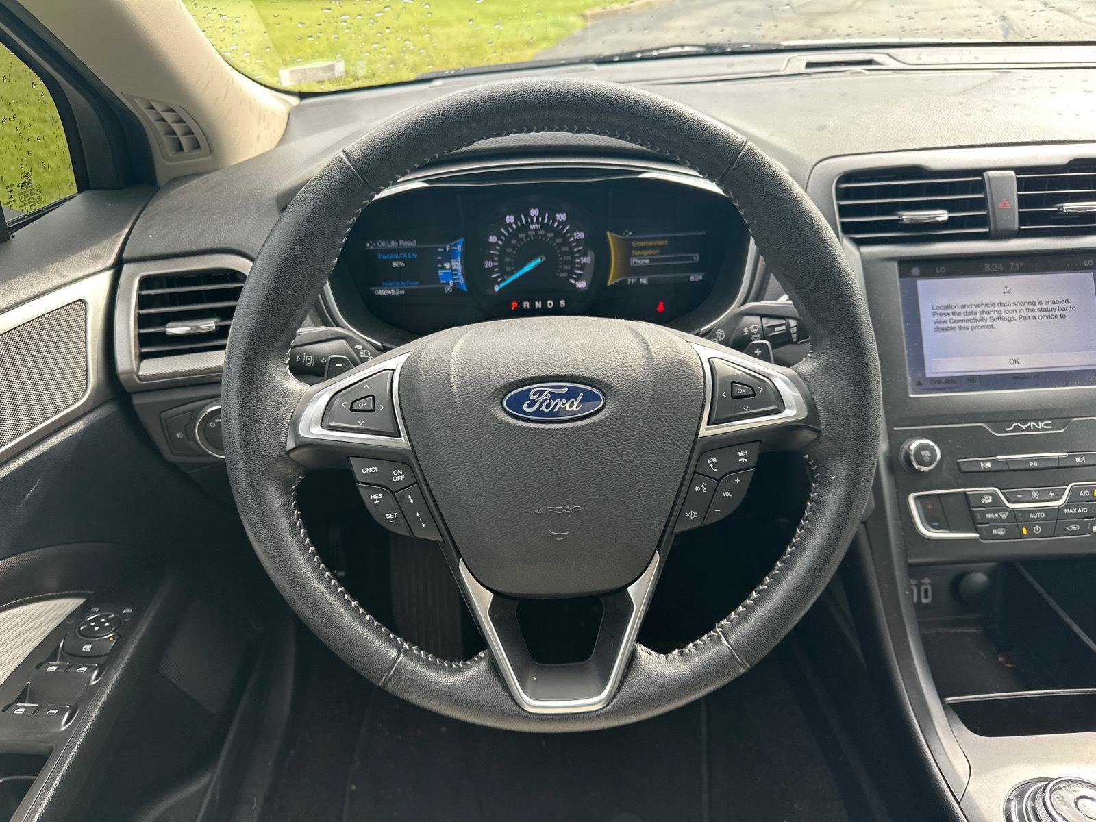 Certified 2019 Ford Fusion SE w/ Equipment Group 151A FWD image 18