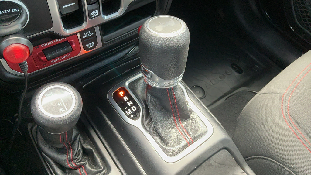 Used 2021 Jeep Wrangler Unlimited Rubicon AWD/4WD image 15