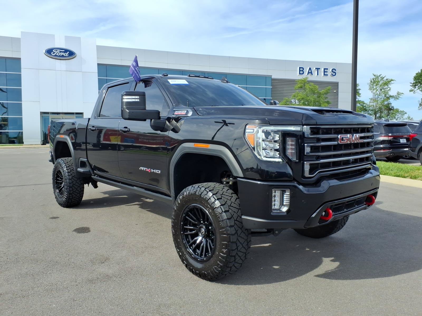 Used 2023 GMC Sierra 2500 AT4 w/ AT4 Premium Plus Package AWD/4WD image 1