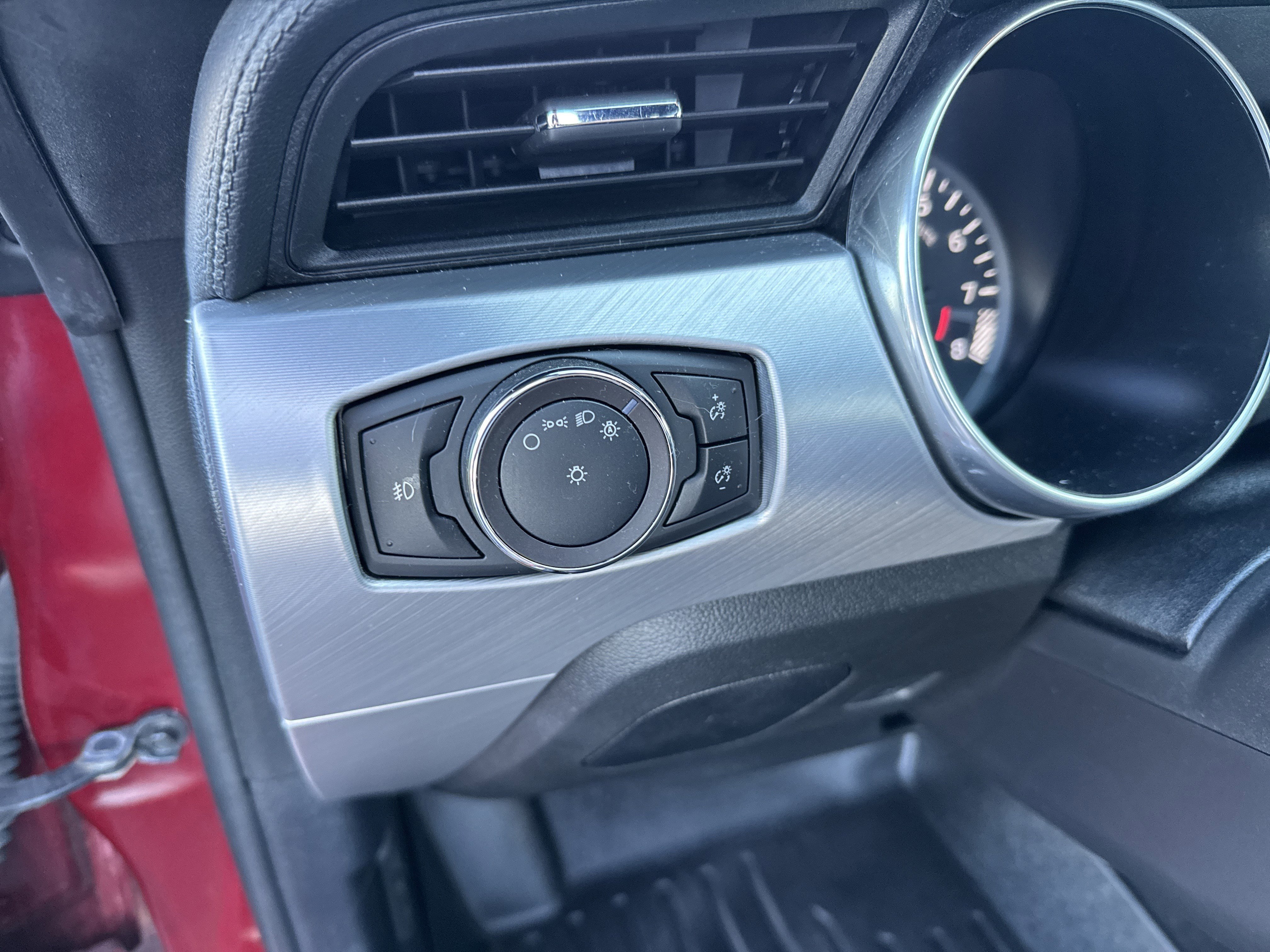 Certified 2019 Ford Mustang GT Premium image 34