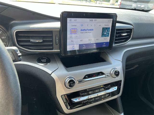 Certified 2022 Ford Explorer XLT w/ Equipment Group 202A image 17