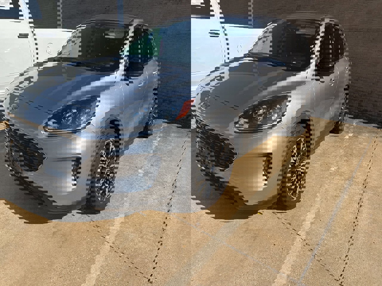 Certified 2021 Ford Escape SE w/ SE Sport Appearance Package