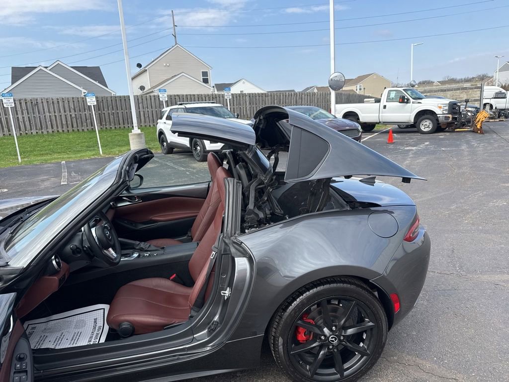 Used 2019 MAZDA MX-5 Miata RF Grand Touring image 46