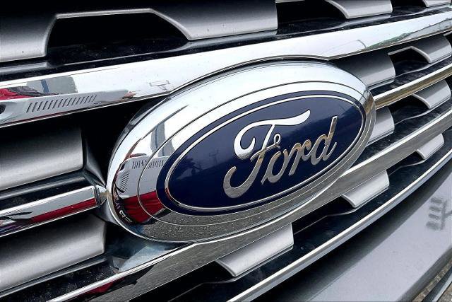 Certified 2021 Ford Expedition Max Limited image 33