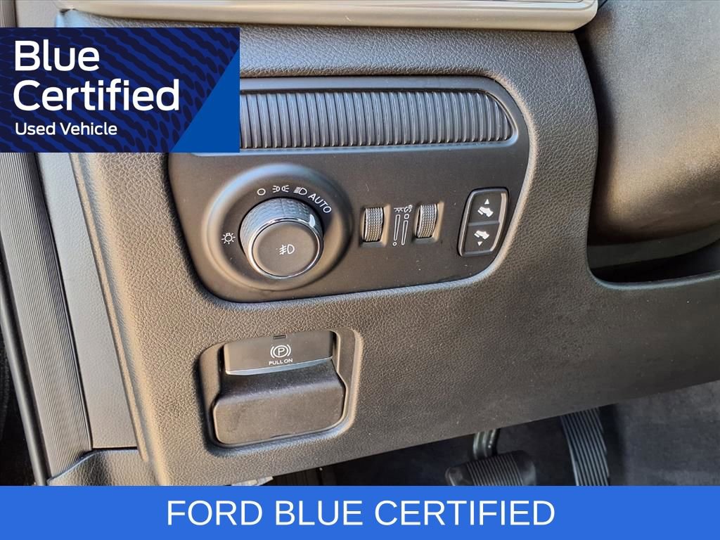 Used 2024 Jeep Wagoneer L Series II w/ Flexible Seating Group image 24