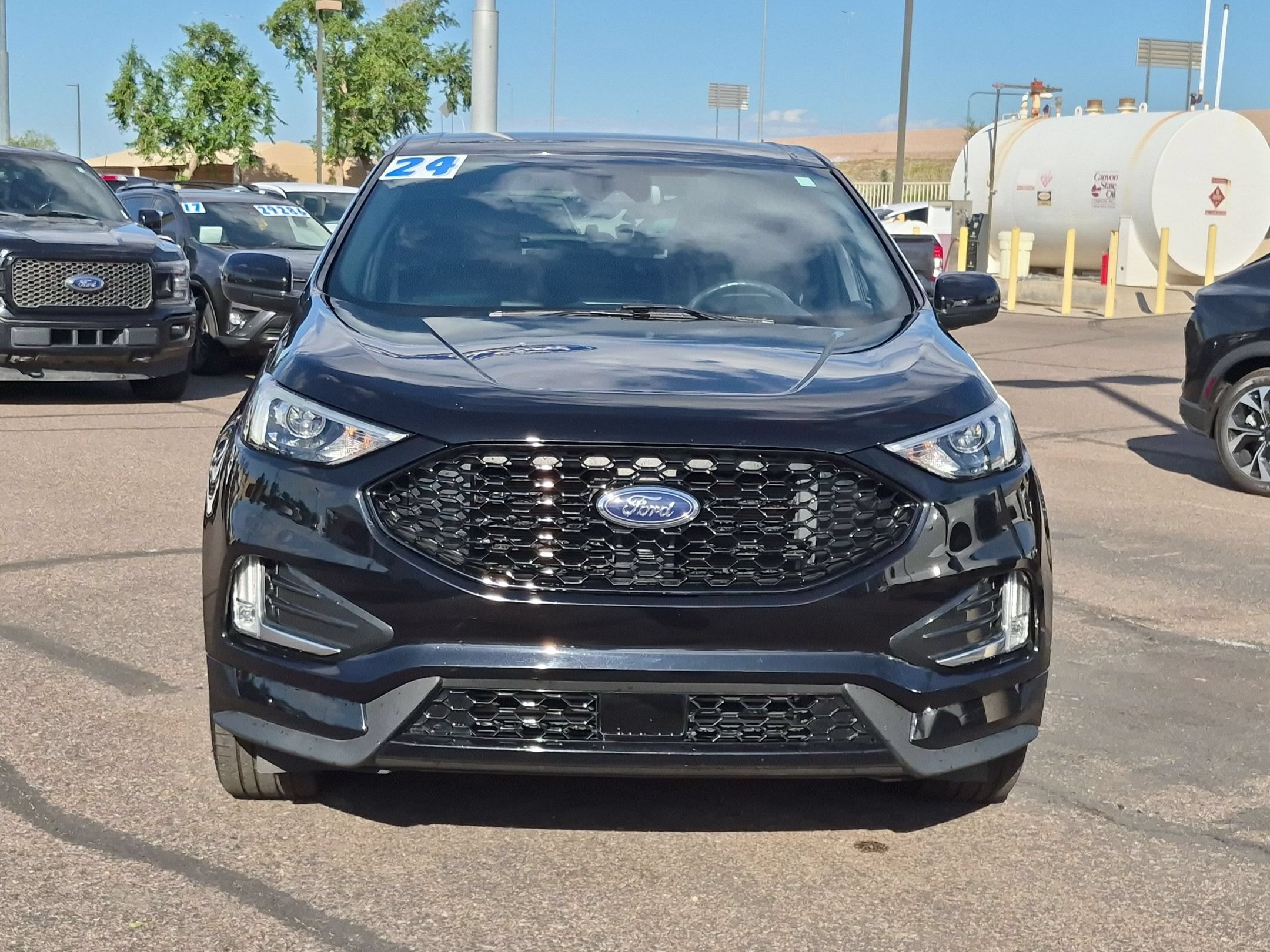 Certified 2024 Ford Edge ST-Line AWD/4WD image 2