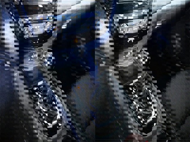 Used 2019 Nissan Rogue SV image 19