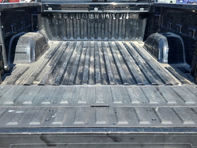 Used 2025 GMC Sierra 1500 SLT AWD/4WD image 17