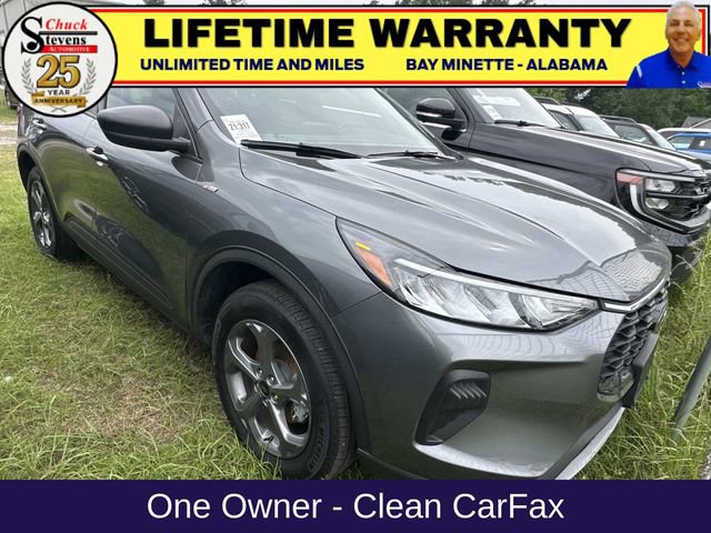 Certified 2025 Ford Escape ST-Line AWD/4WD image 1