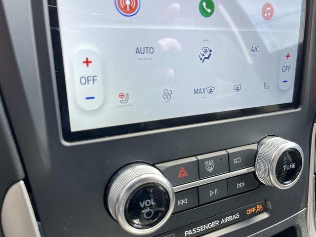 Certified 2024 Ford Edge SEL w/ Convenience Package image 37