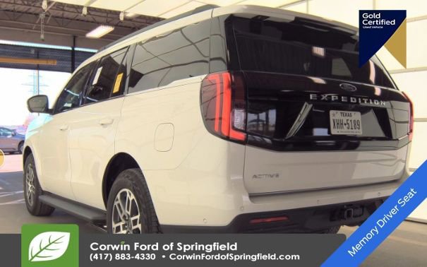 Certified 2025 Ford Expedition Active image 5