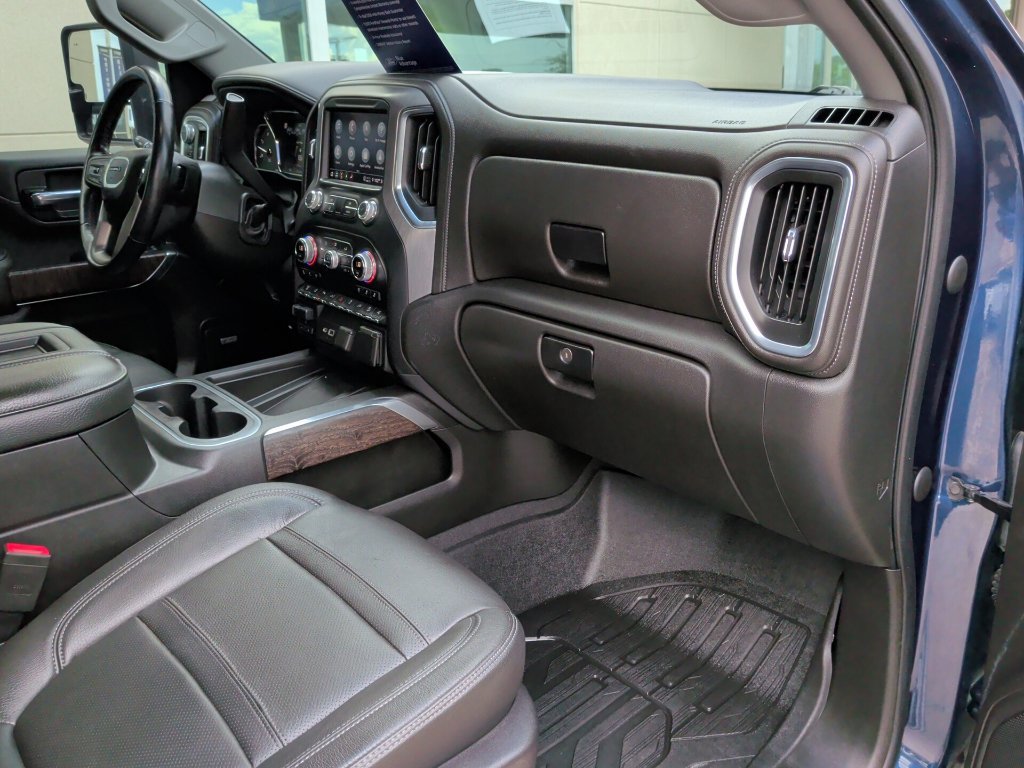 Used 2022 GMC Sierra 2500 Denali w/ Denali Ultimate Package AWD/4WD image 16