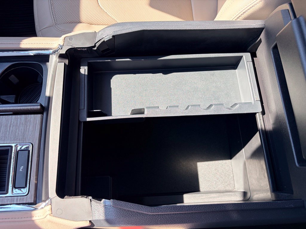 Certified 2022 Ford Expedition Limited RWD image 17