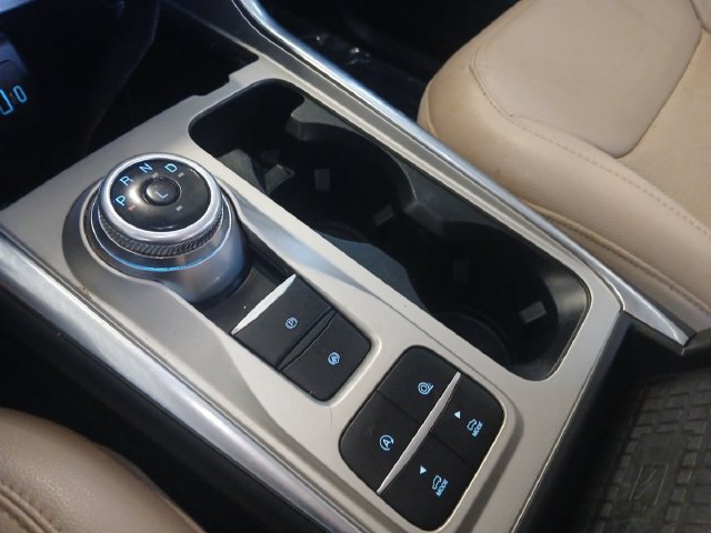 Certified 2023 Ford Explorer Limited w/ Limited Technology Package RWD image 9