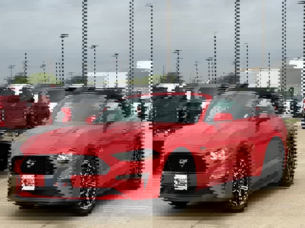 Certified 2022 Ford Mustang GT Premium image 2