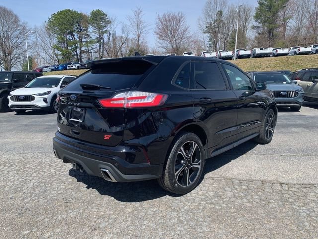 Certified 2022 Ford Edge ST image 9