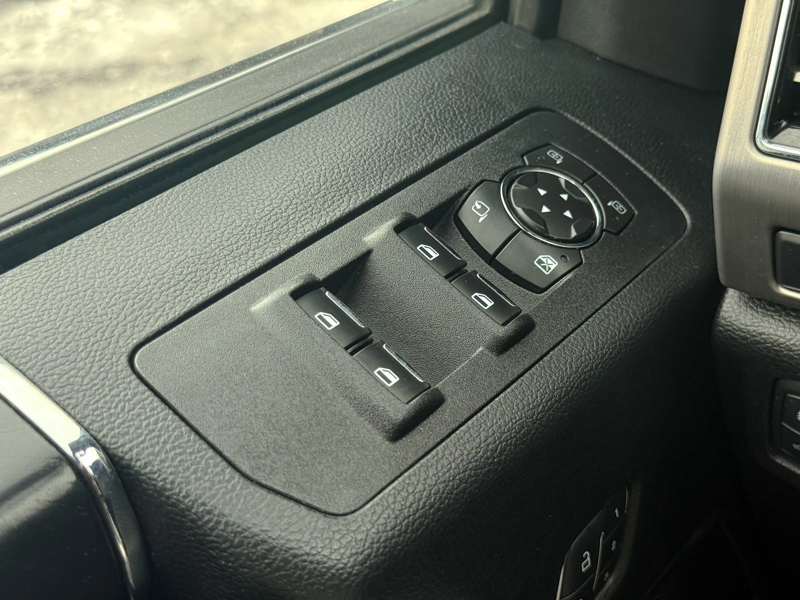 Certified 2019 Ford F150 Platinum w/ Equipment Group 701A Luxury image 35