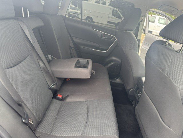 Used 2023 Toyota RAV4 LE AWD/4WD image 30