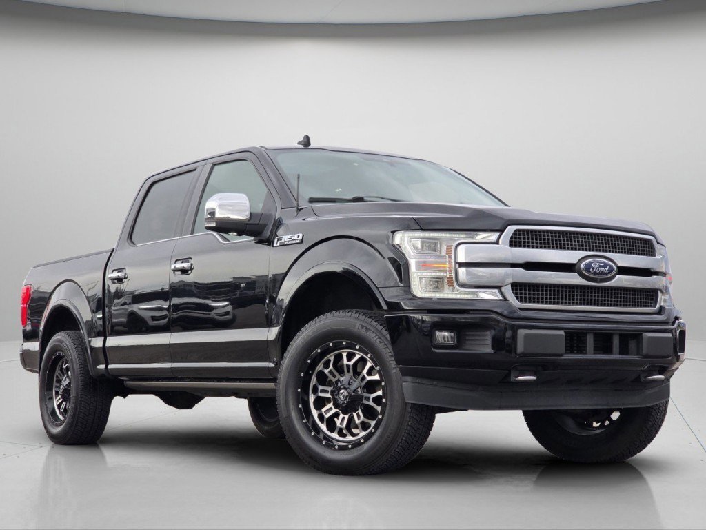 Certified 2018 Ford F150 Platinum w/ Technology Package image 2
