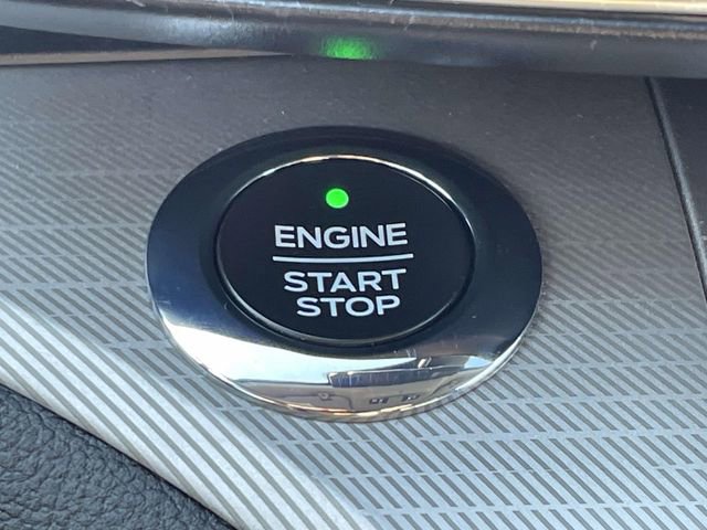 Certified 2021 Ford Explorer XLT w/ Equipment Group 202A AWD/4WD image 25