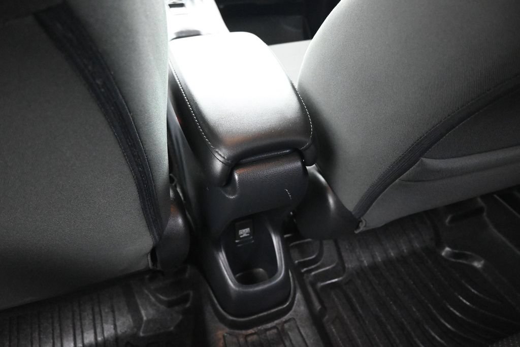 Used 2019 Honda HR-V LX image 16