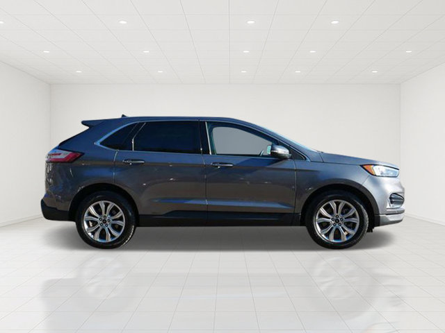 Certified 2024 Ford Edge Titanium AWD/4WD image 2