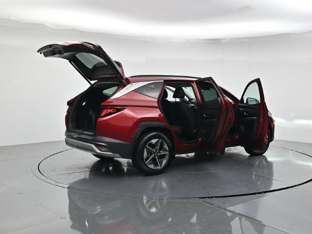Used 2025 Hyundai Tucson SEL FWD image 50