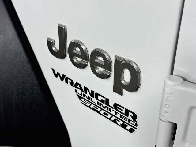 Used 2018 Jeep Wrangler Unlimited Sport S AWD/4WD image 7