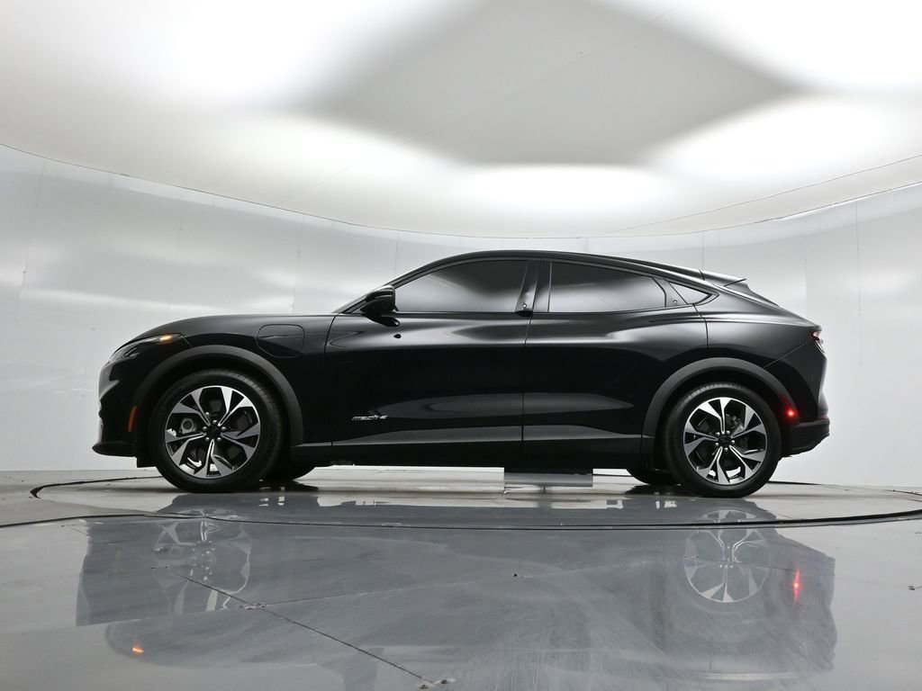 Certified 2024 Ford Mustang Mach-E Select image 8