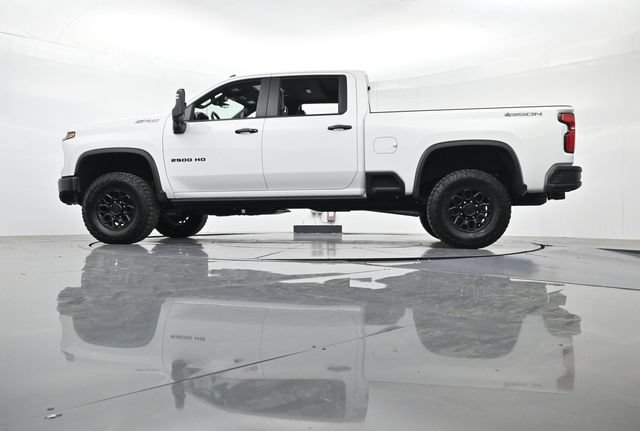 Used 2025 Chevrolet Silverado 2500 ZR2 w/ ZR2 Bison Edition AWD/4WD image 40