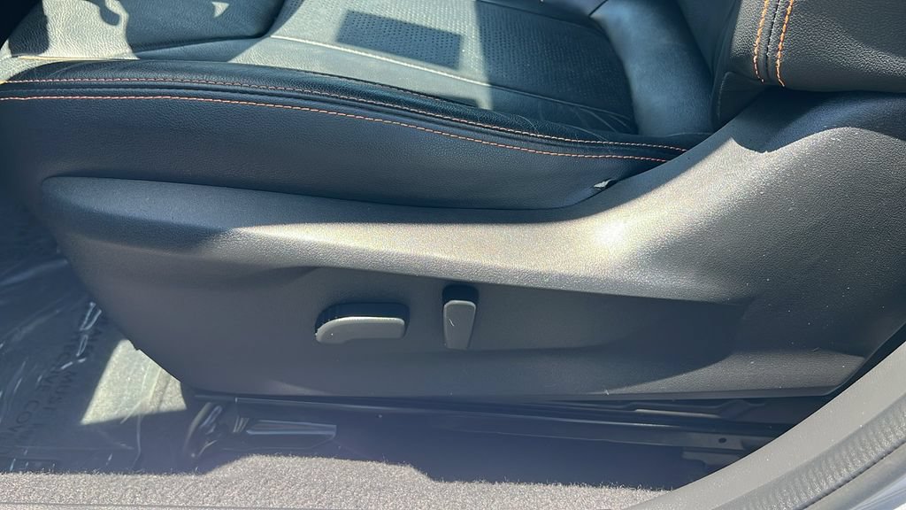 Used 2019 Subaru Crosstrek 2.0i Limited w/ Moonroof Package w/Navigation AWD/4WD image 15