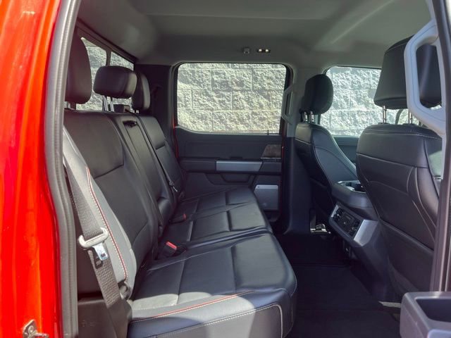 Certified 2024 Ford F250 Lariat w/ Black Appearance Package image 10