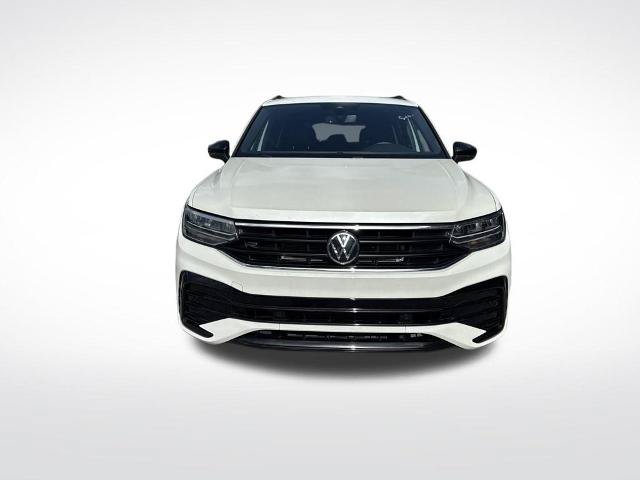 Used 2022 Volkswagen Tiguan SE R-Line FWD image 3