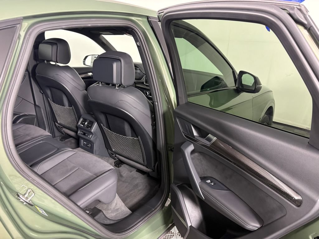 Used 2024 Audi SQ5 Prestige AWD/4WD image 35
