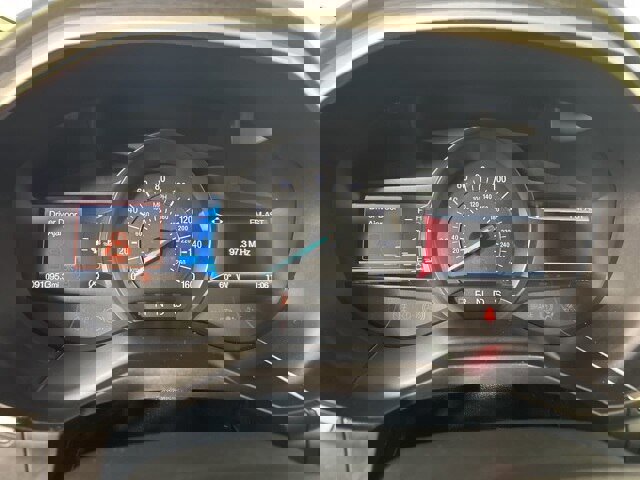 Certified 2020 Ford Edge SEL w/ Convenience Package image 12