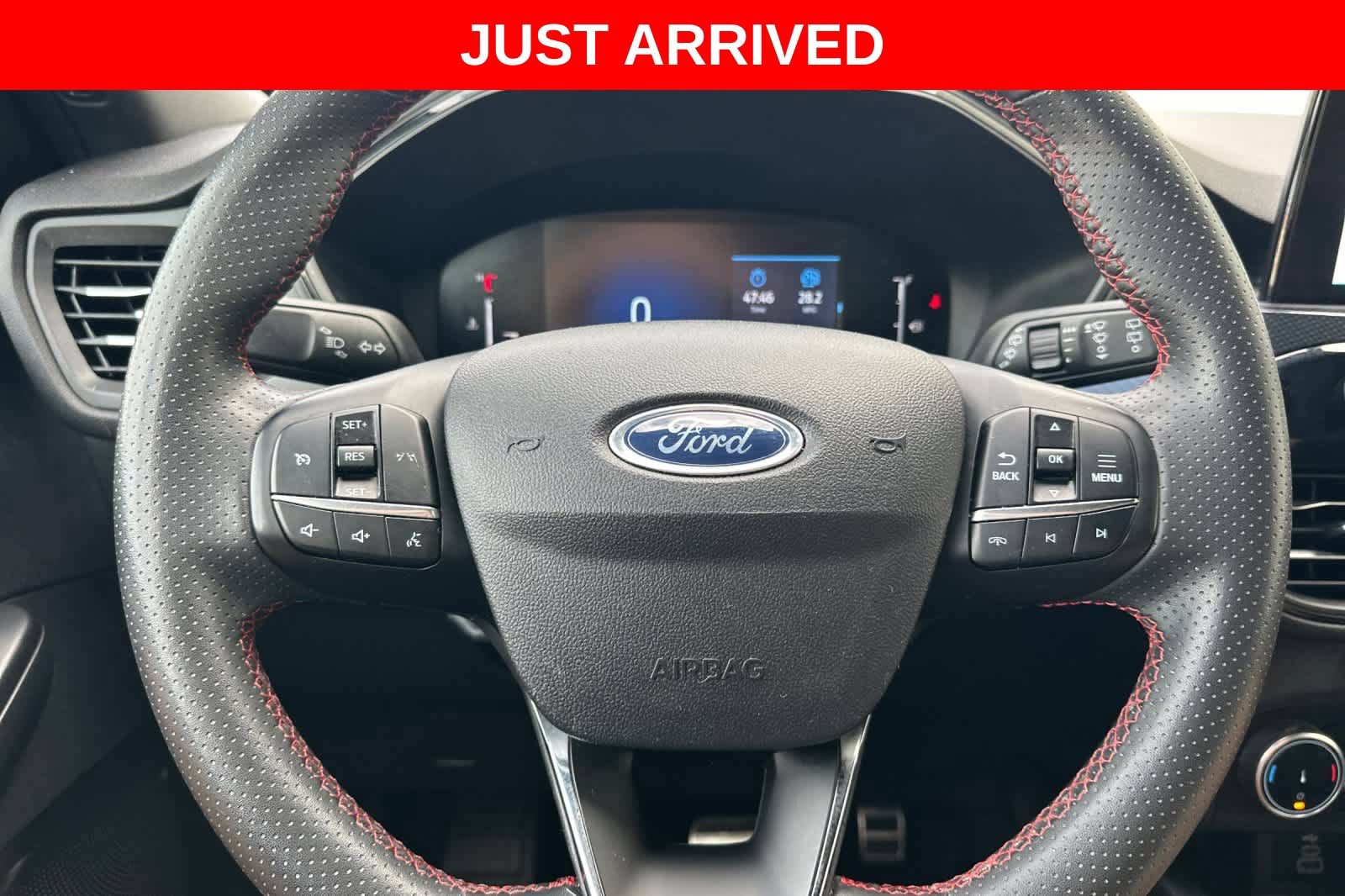 Certified 2024 Ford Escape ST-Line FWD image 24