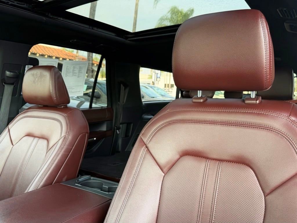 Certified 2024 Ford Expedition Limited image 16